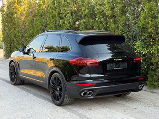 Porsche Cayenne 2015 S E-Hybrid Panorama Aero-thumb-7