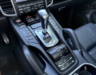 Porsche Cayenne 2015 S E-Hybrid Panorama Aero-thumb-15