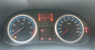 Renault Clio 2005 II-thumb-8