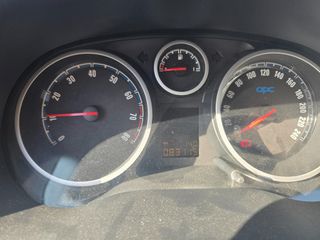 Opel Corsa 2008-thumb-7
