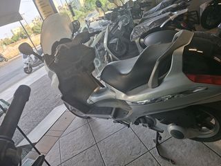 Piaggio X8 200 2010-thumb-2