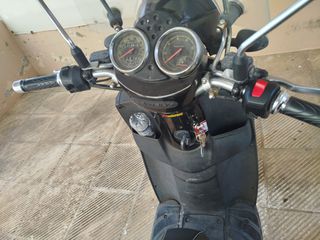 Piaggio Carnaby 300 2014 CARNABY 300