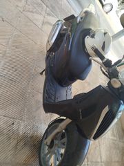 Piaggio Carnaby 300 2014 CARNABY 300-thumb-5