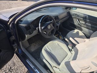 Volkswagen Golf 2003-thumb-7