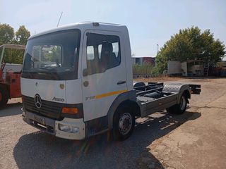 Σασί Mercedes-Benz 2004 715 ATEGO