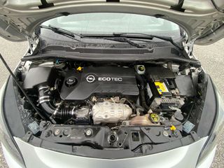 Opel Corsa 2016-thumb-9