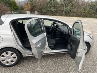 Opel Corsa 2016-thumb-15