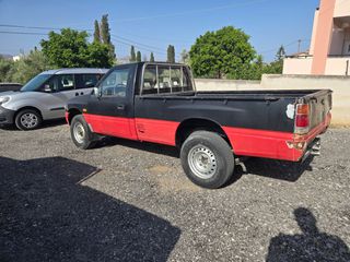 Isuzu D-Max 1995-thumb-3