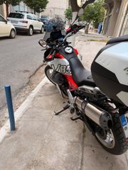 Moto Guzzi V 85 TT 2025 ΤΤ-thumb-4