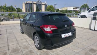 Citroen C4 2011-thumb-2