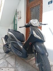 Piaggio Beverly 350 2017 ABS/ASR-thumb-2