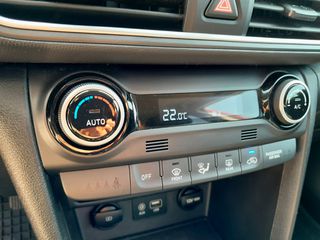 Hyundai Kona 2020-thumb-11