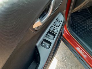 Hyundai Kona 2020-thumb-12