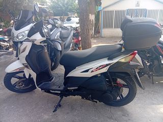 Sym Symphony SR 125i 2015-thumb-2