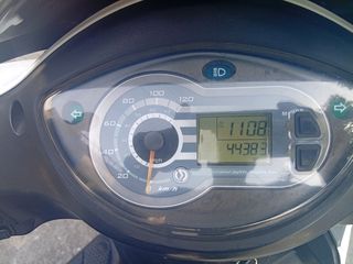 Sym Symphony SR 125i 2015-thumb-4