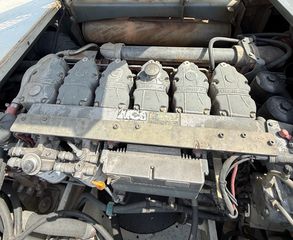 Εκσκαφέας Με Ερπύστριες Liebherr 2006 R944C-thumb-6