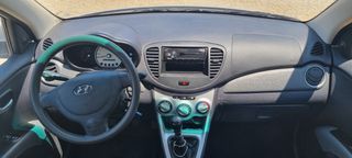 Hyundai i 10 2009 1.1 CRDI Style-thumb-7