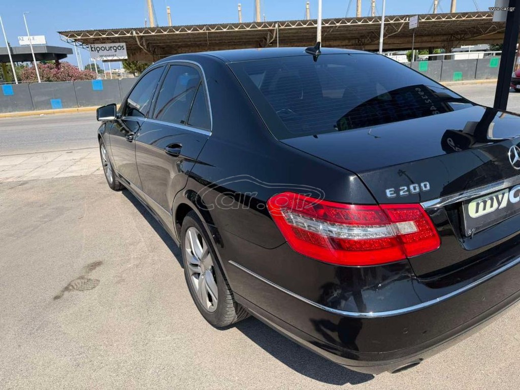 Mercedes-Benz E 200 2012 COMPRESSOR AVANTGARDE AUTOMATIC