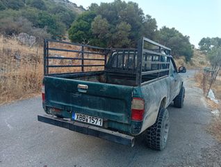 Toyota Hilux 2000