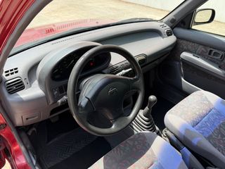 Nissan Micra 1998-thumb-10