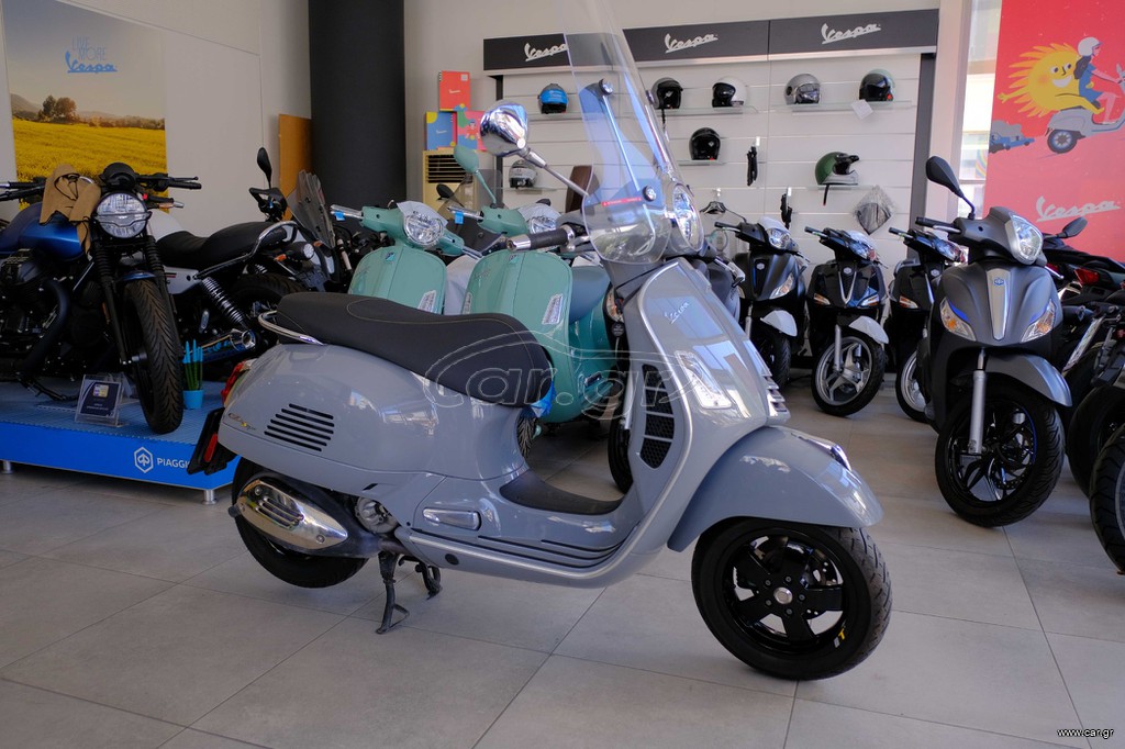 Vespa GTS Super Tech 300 2019 GTS 300cc SUPER TECH