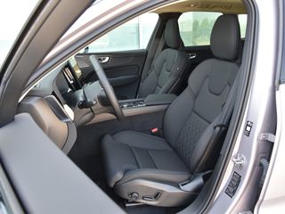 Volvo XC 60 2025 New Recharge PHEV T6 Ultra Dark-thumb-9
