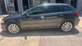 Audi A3 2011 S-LINE-thumb-1