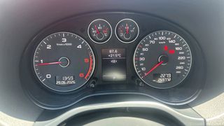 Audi A3 2011 S-LINE-thumb-4