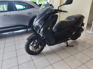 Yamaha XMAX 125 2015 ABS-thumb-1