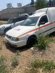 Volkswagen Caddy 2003-thumb-9