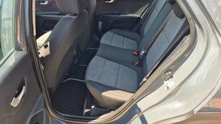 Kia Stonic 2023 1.2 GL OPTIMUM ΕΛΛΗΝΙΚΗΣ ΑΝΤΙΠΡΟΣΩΠΕΙΑΣ ΚΑΛΟΚΑΙΡΙΝΗ ΠΡΟΣΦΟΡΑ-thumb-15