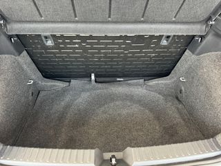 Seat Ibiza 2019 1.0 MPI 80PS!-thumb-14