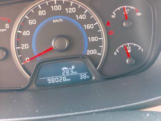 Hyundai i 10 2016 1.0 STYLE-thumb-35