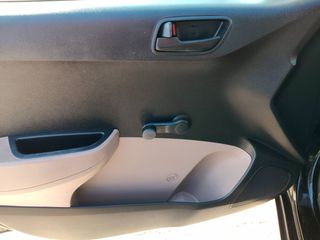 Hyundai i 10 2016 1.0 STYLE-thumb-32