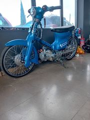 Honda C 1986 C50