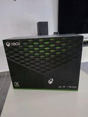 Microsoft Xbox Series X με 2 χειριστήρια+game