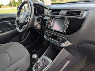 Kia Rio 2016-thumb-19
