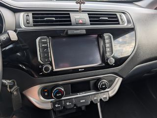 Kia Rio 2016-thumb-29