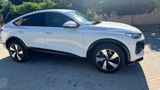Audi Q6 e-tron 2025-thumb-1