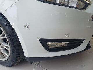 Ford Focus 2018 SW ECOBOOST-thumb-8
