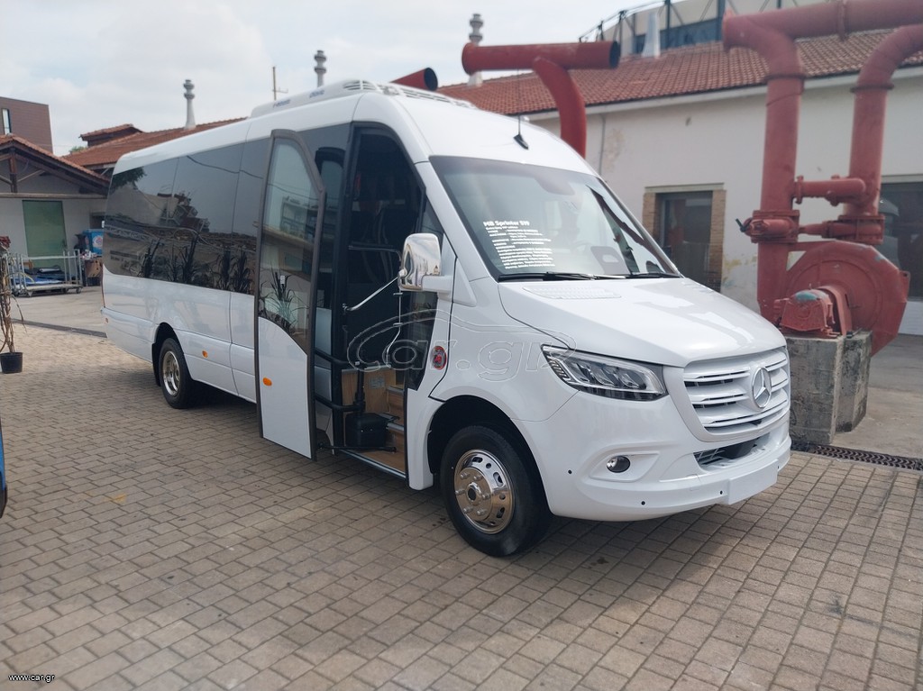 Mercedes-Benz 2026 519 SPRINTER