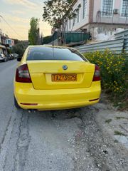 Skoda Octavia 2011-thumb-3