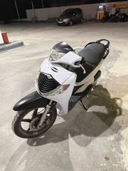 Honda SH 150i 2005