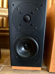 Chario Premium 1000 bookshelf-thumb-2