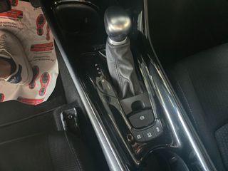 Toyota C-HR 2019 FULL-thumb-10