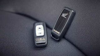 Honda PCX 125 2026 Διαθέσιμο-thumb-7