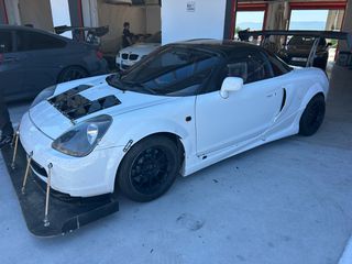 Toyota MR 2 2002