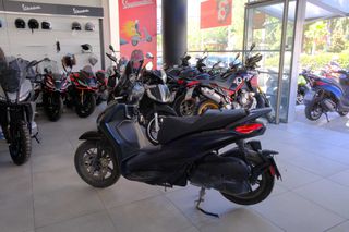 Piaggio Beverly 300i 2023 BEVERLY 300 HPE-thumb-9