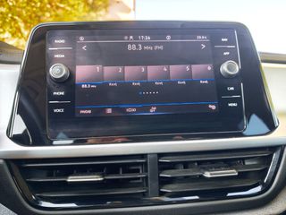 Volkswagen T-Roc 2022 DSG-Navi-Paddles-2 Parktronic-Led-Ελληνικό-Ατρακάριστο-thumb-28