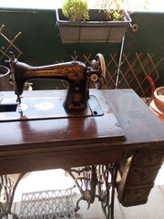 singer